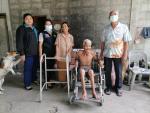 ลงพื้นที่เก็บข้อมูล เพื่อให้การช่วยเหลือเงินสงเคราะห์ผู้มีรา